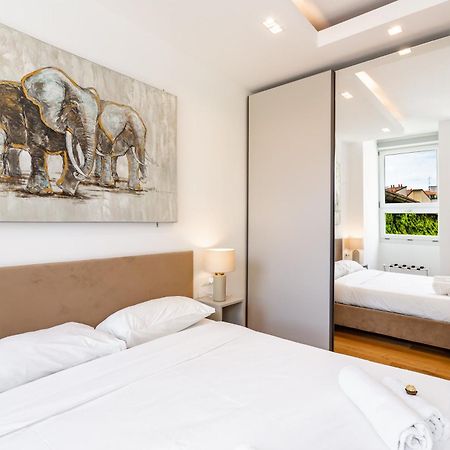Moscova Luxury Home Milaan Buitenkant foto